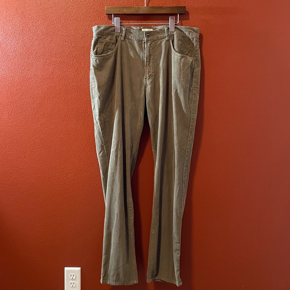 Taylor Stitch Men’s The Democratic All Day Corduroy Tan Khaki Work‎ Pants
